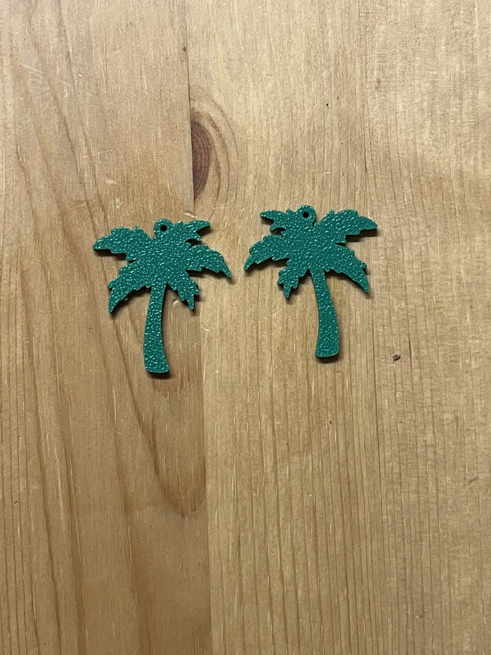 palm tree earrings view 2