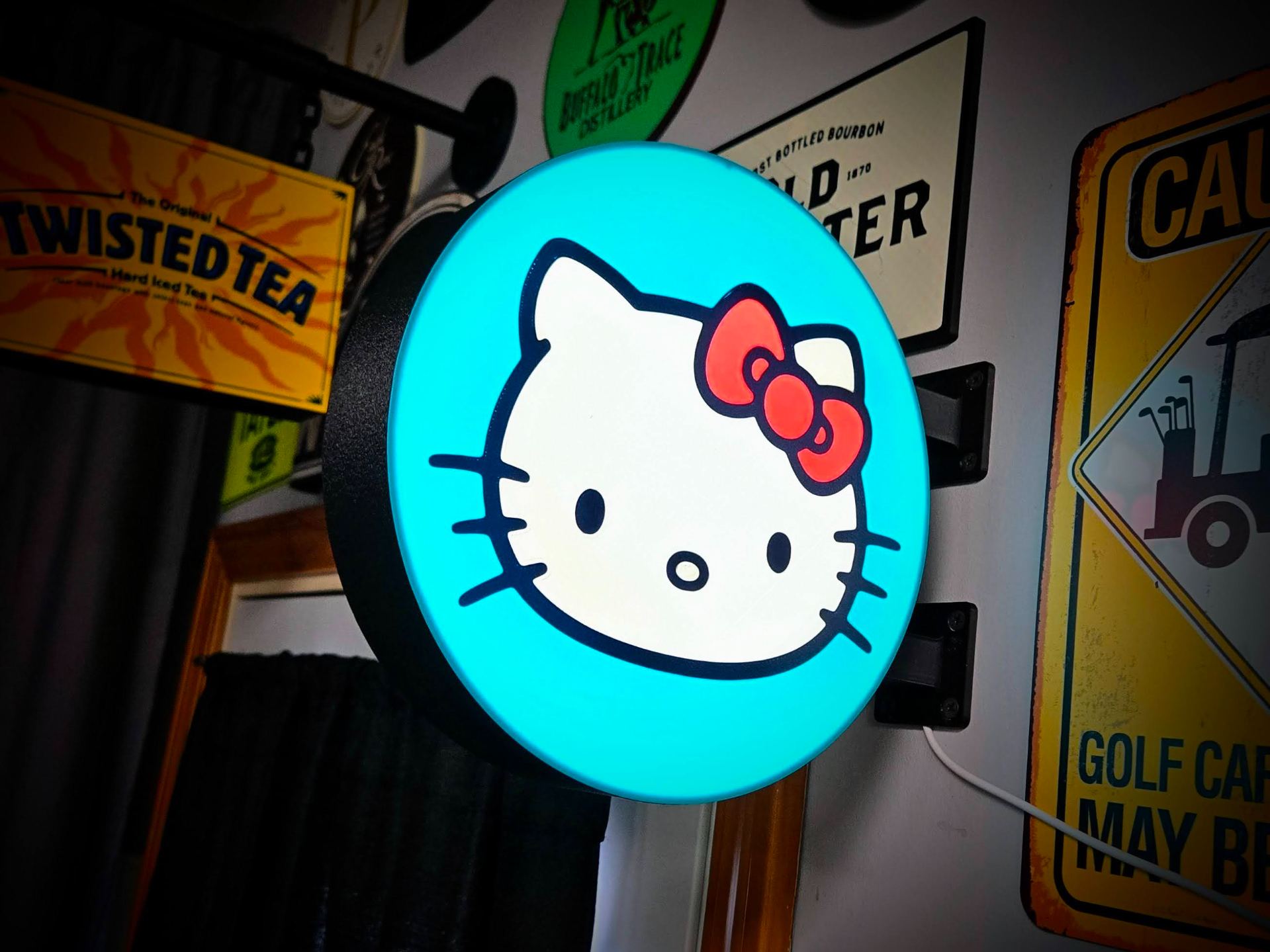 Hello Kitty Style ~ 2Sided Round LED Lightbox Sign