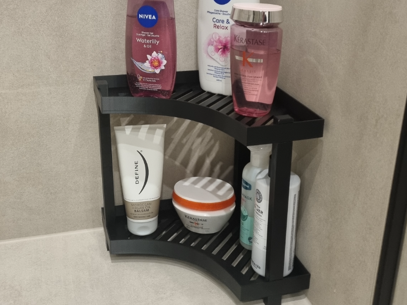 Modular corner shelf