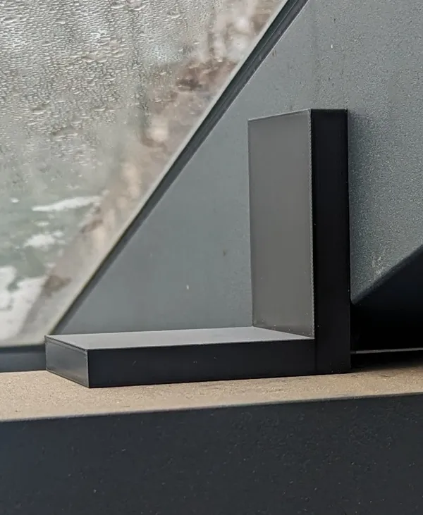 Cache pour cornières de terrasse