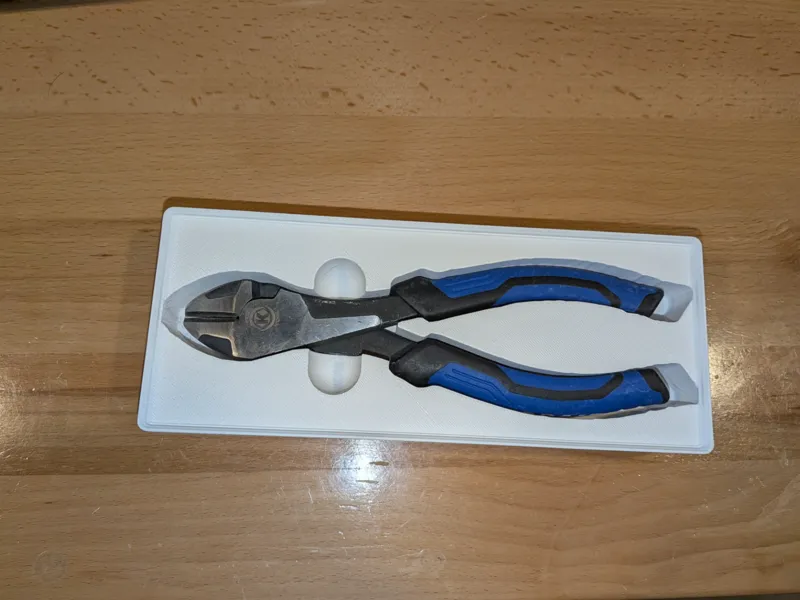 Kobalt 7" Diagonal Cutting Pliers gridfinity