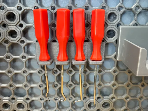 https://makerworld.bblmw.com/makerworld/model/USb8d823fb5a5fde/design/2025-12-14_462eb6f716793.jpeg