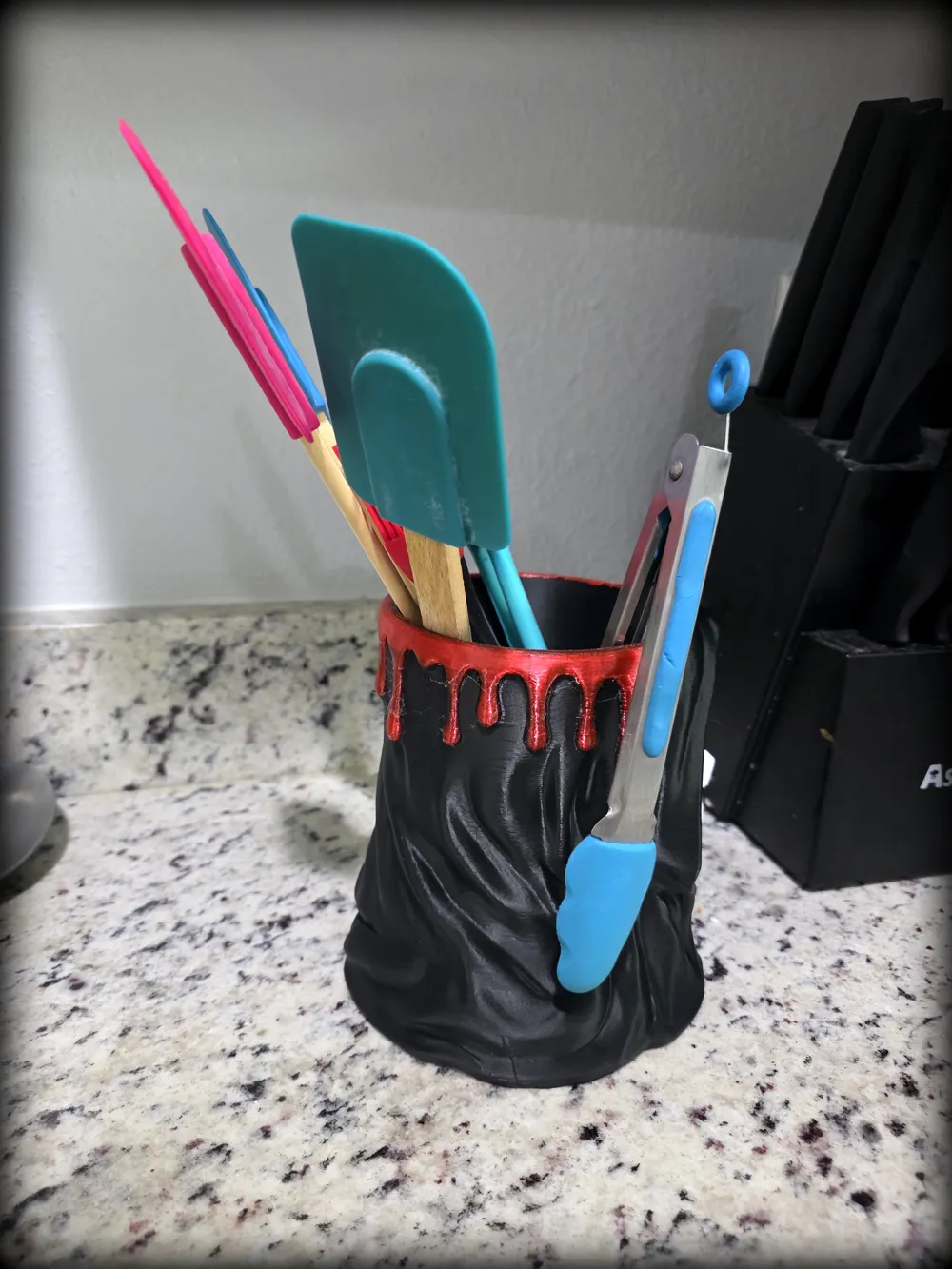 Scream Ghostface Halloween Kitchen Utensil Holder - Free 3D Print Model ...