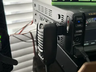 Yaesu FT-710 Mike Holder
