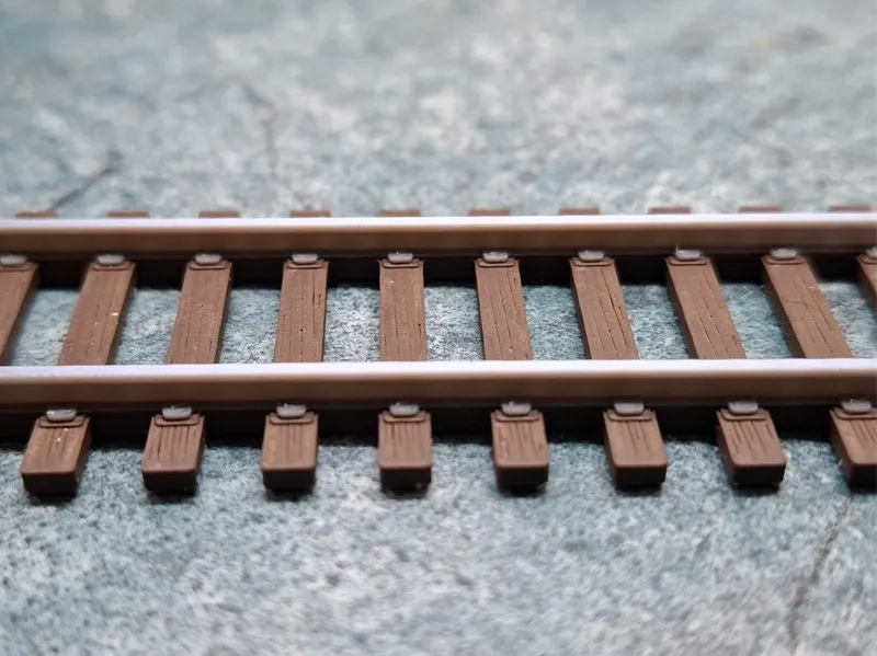 HO / OO Code 100 Track Section (250mm length)