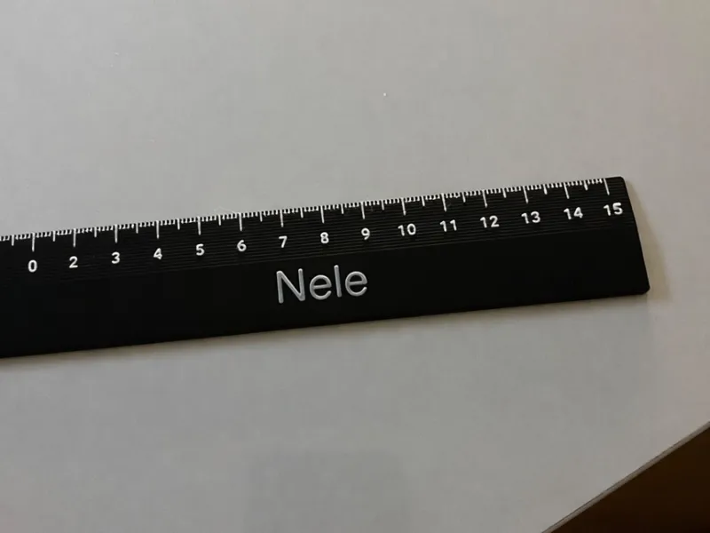 Personalisierbares 15-cm-Lineal (0.2 mm Nozzle)