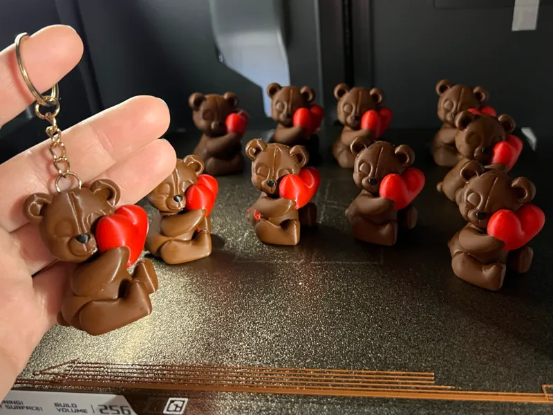 Teddy bear with heart