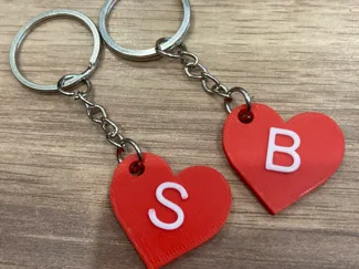 Love heart key chain with customisable initials 