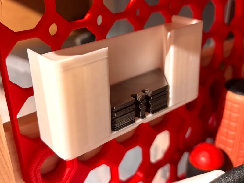 Utility Blade Holder for Multiboard