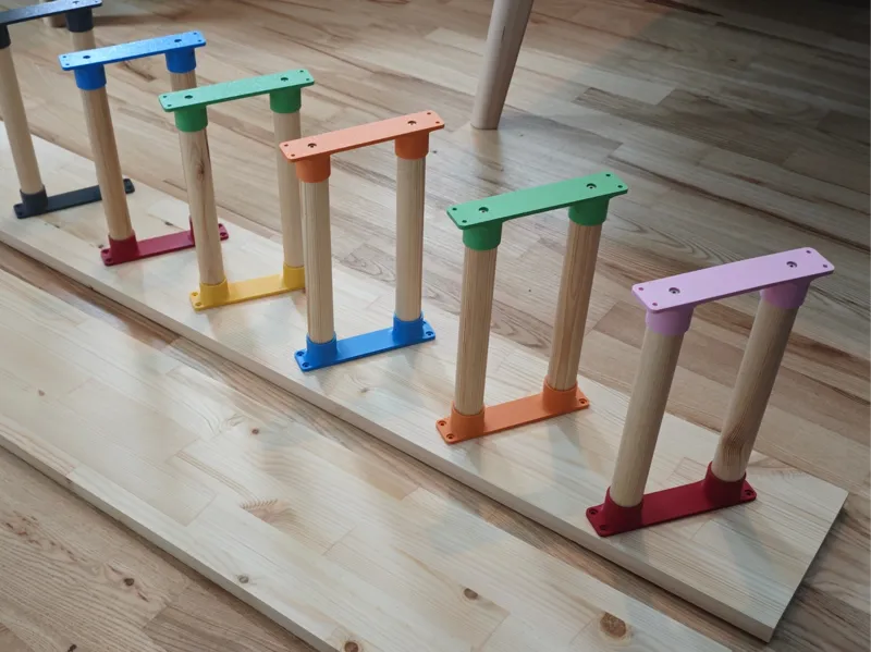 Bookshelf bracket