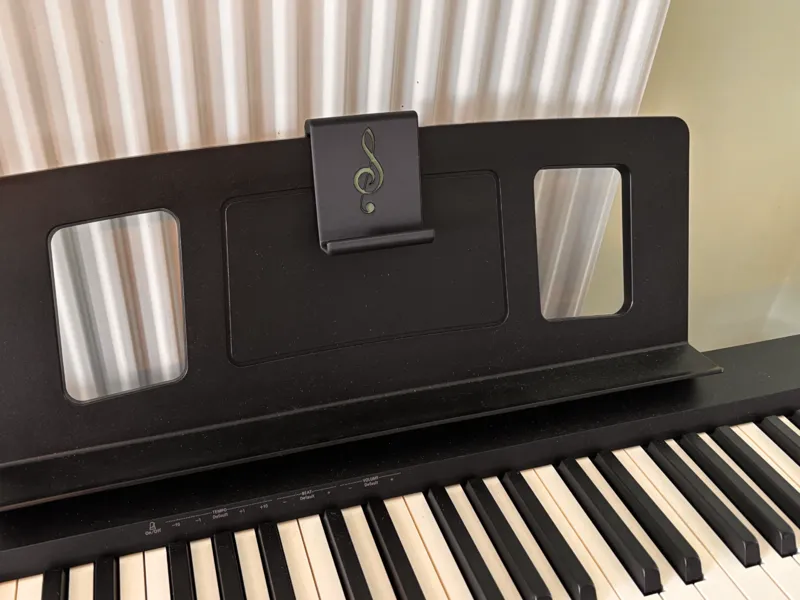 Piano Phone Holder (no AMS needed)