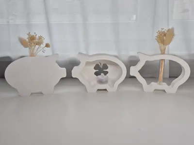 Decorative Pigs for LED Candles / Dried Flowers