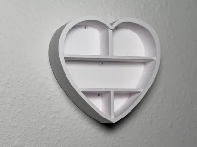 Mini Heart Shelf 