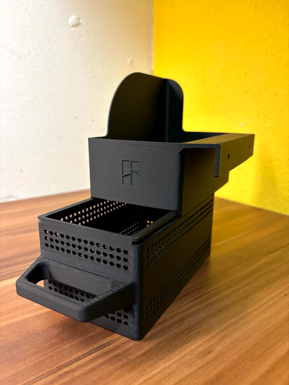 A1 Sliding Poop Bucket by undi23 MakerWorld