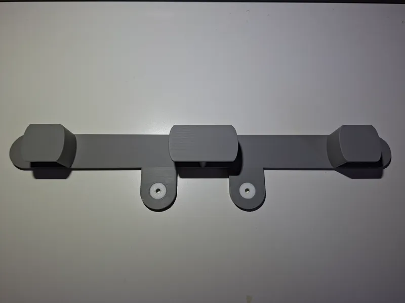 Cable organizer for VESA 75, 100, 200, 300