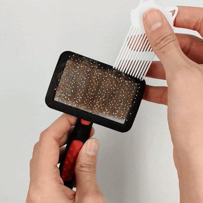 Slicker brush cleaner