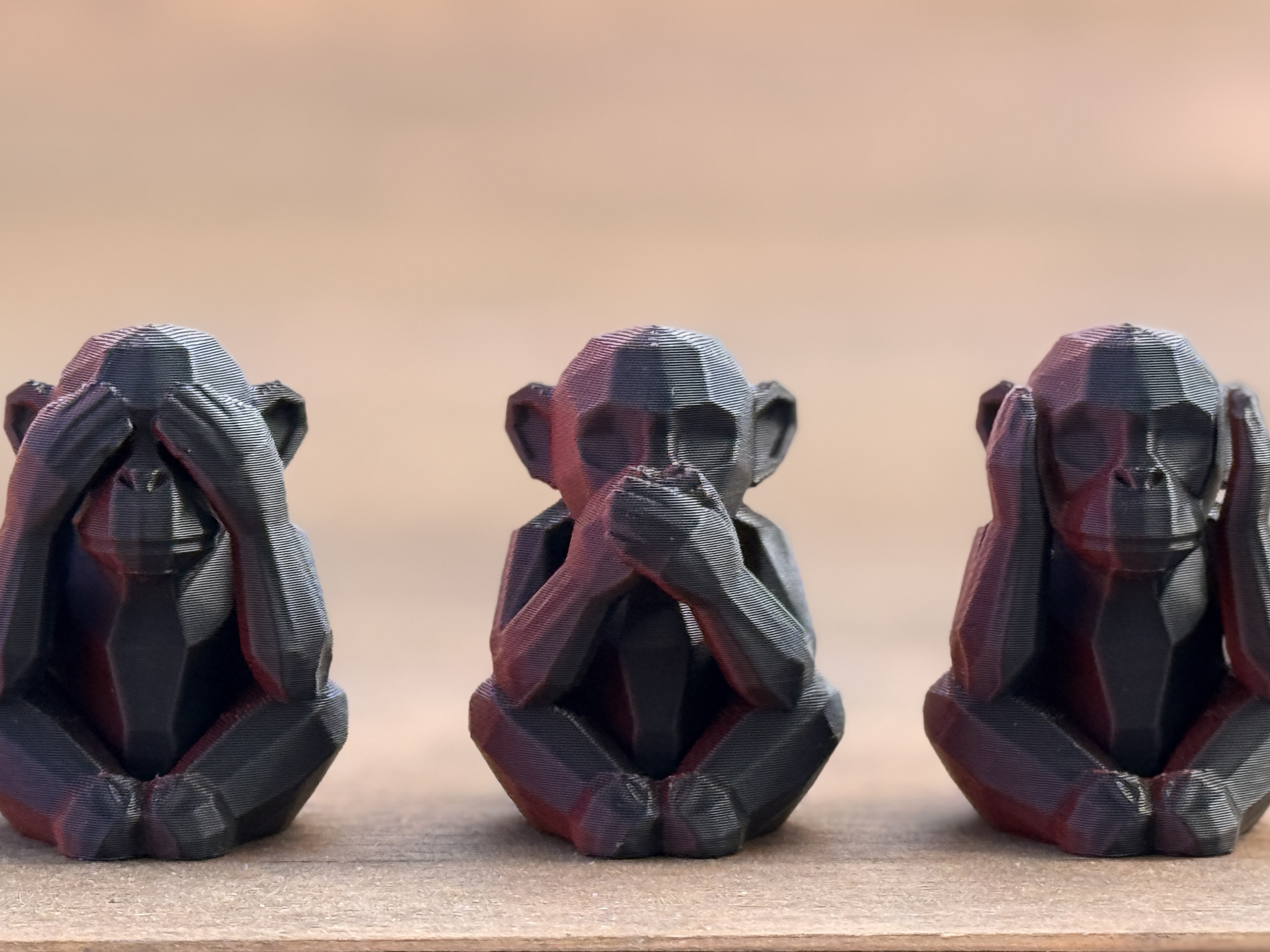 Miniatura 1 do modelo 3D Three Wise Monkeys – Low Poly Design
