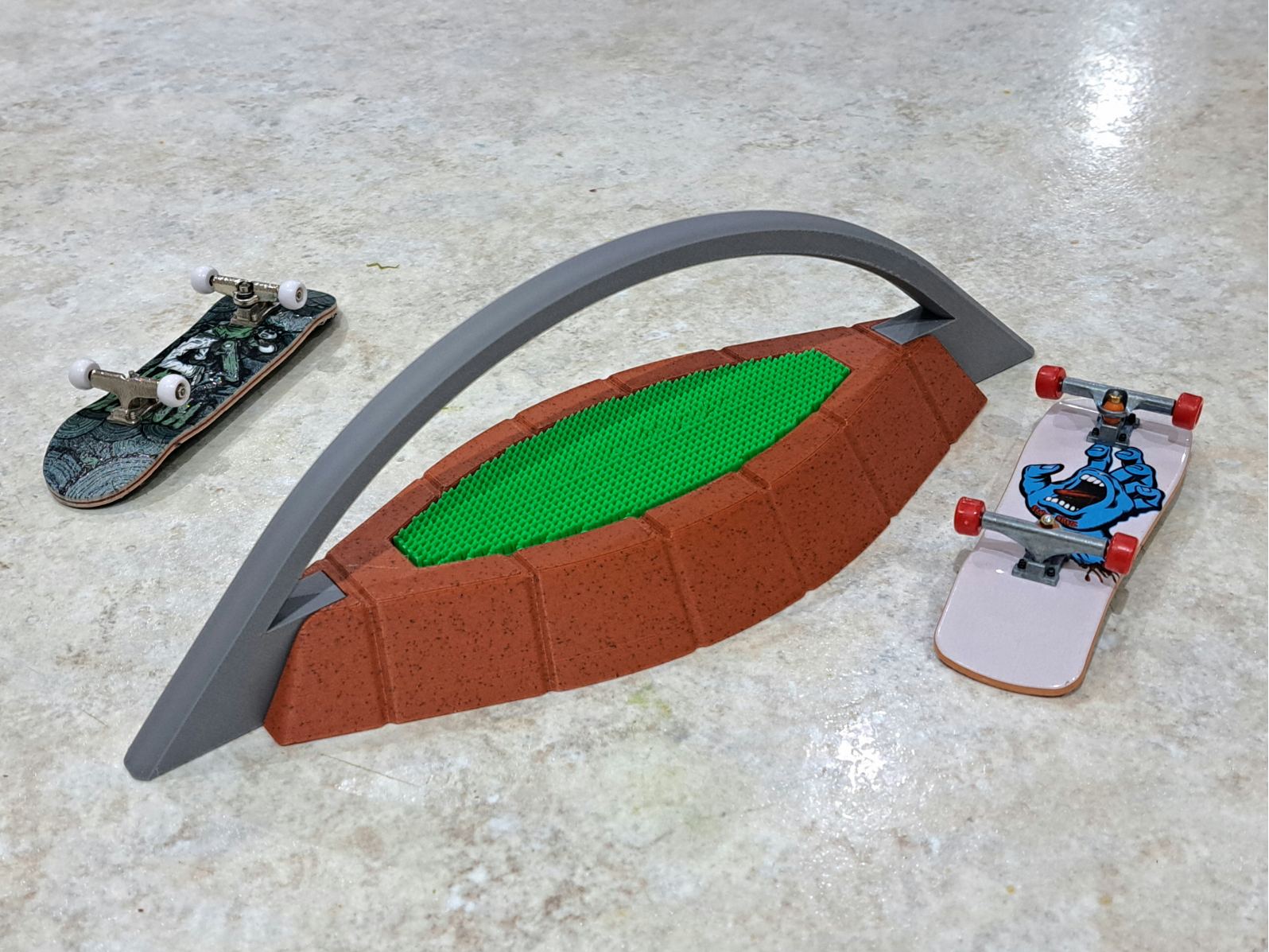 Fingerboard Rainbow Rail
