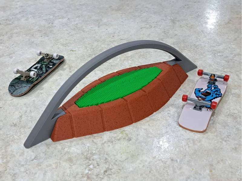 Fingerboard Rainbow Rail
