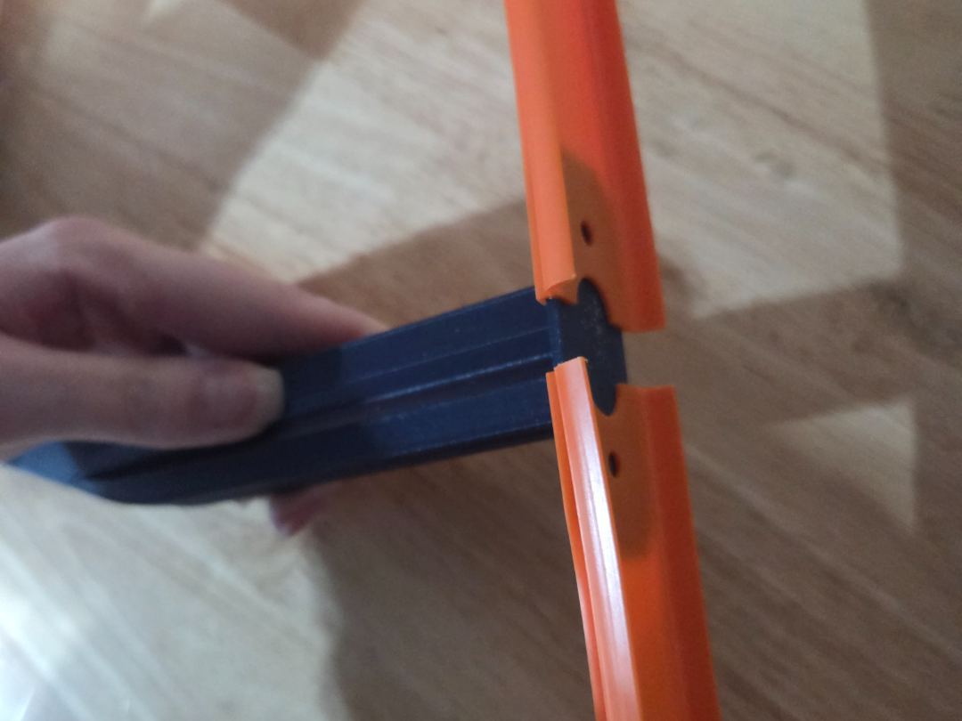 Hot Wheels Track Sand Stake