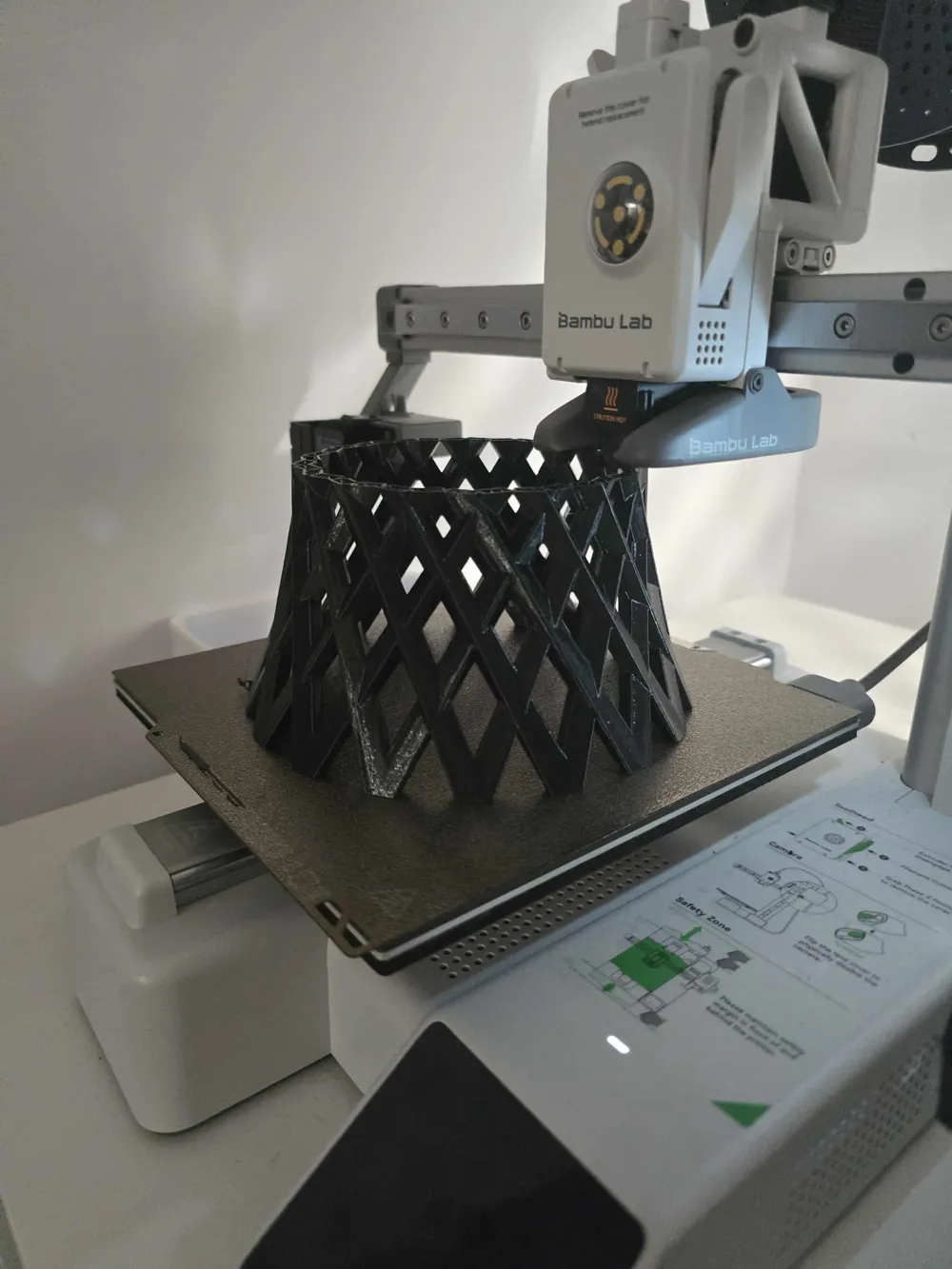 Cat bowl riser 100mm - Free 3D Print Model - MakerWorld
