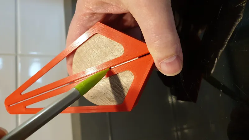 Équerre pour trouver le centre d'un cercle