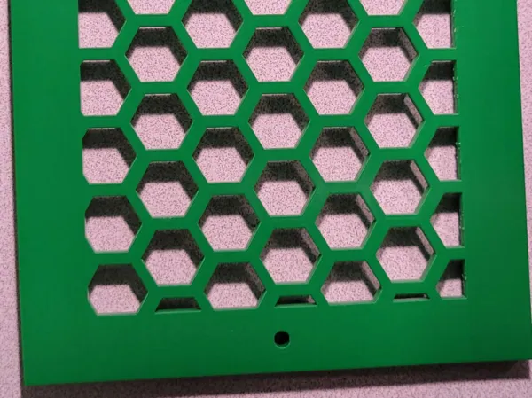 Grille de ventilation hexagonale pour plafond