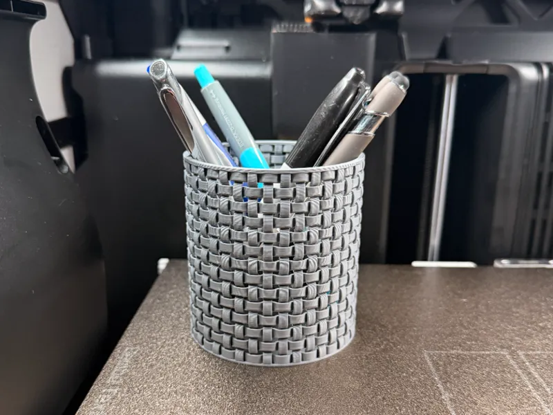 Modern Rattan-Style Pen Holder