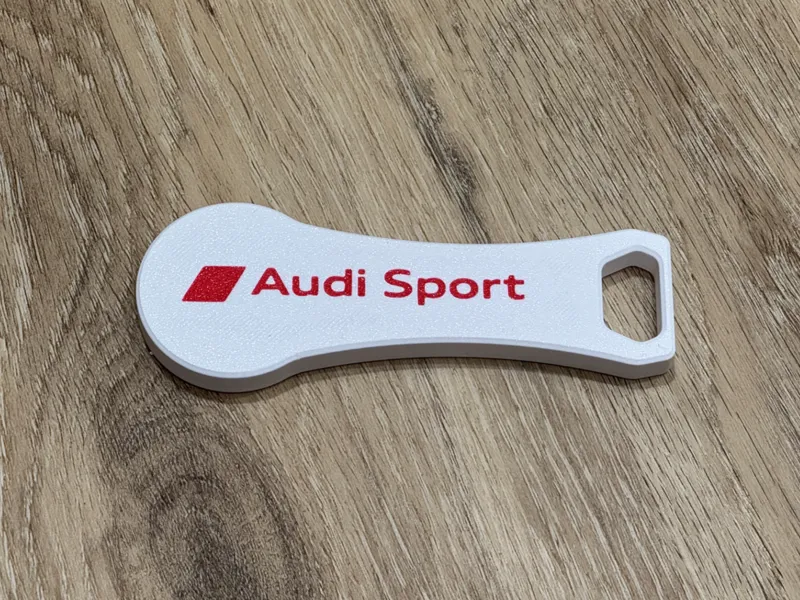 Audi Sport Flaschenöffner