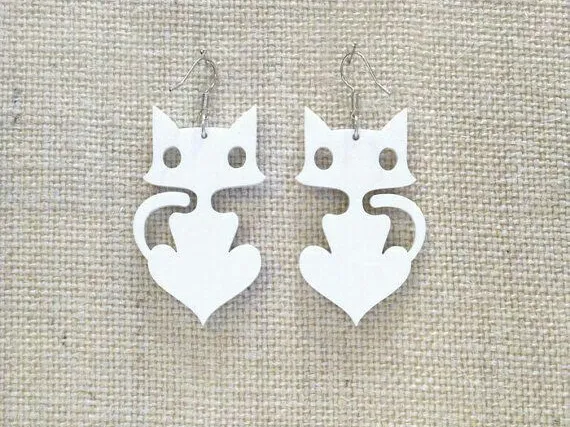 CUTE CAT EARRING V2