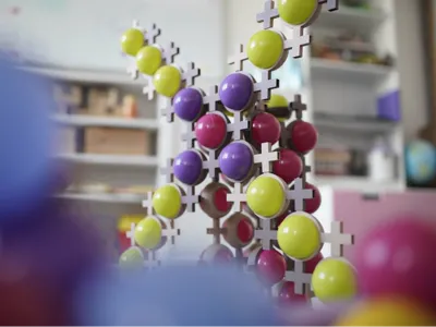 Balloon Builders – Creative Construction Set