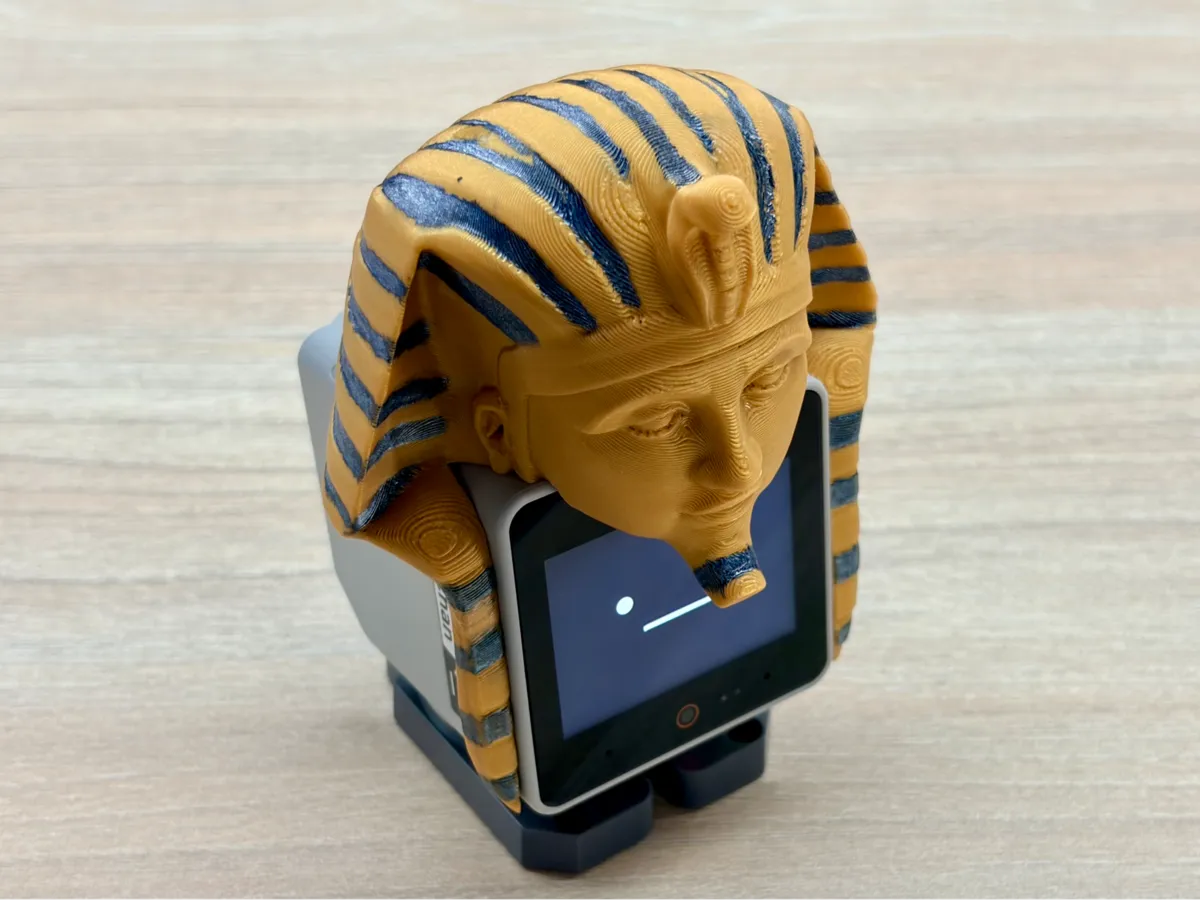 Coiffe de pharaon pour robot de bureau