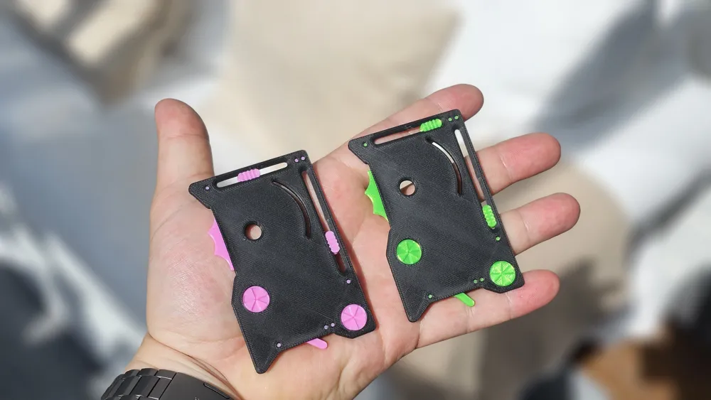 Fidget Card – Print in Place Toy - 4 Functions! by Binrux3D MakerWorld ...