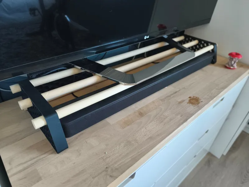 Monitor / TV Stand