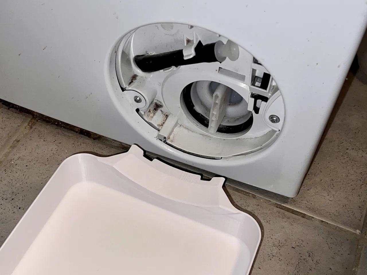 Siemens Bosch washing machine drain funnel view 2