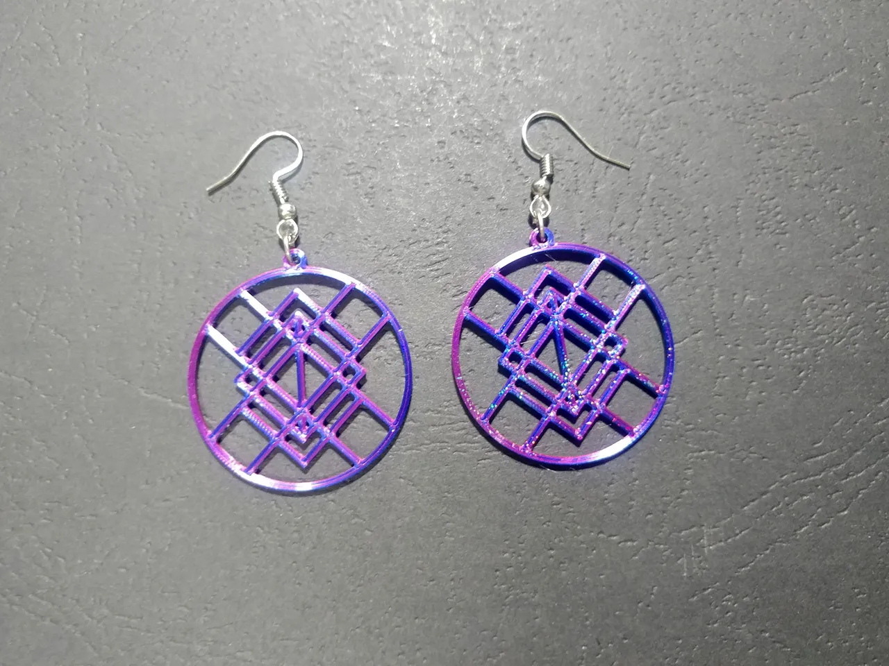 Starwoven Seal Earrings view 4
