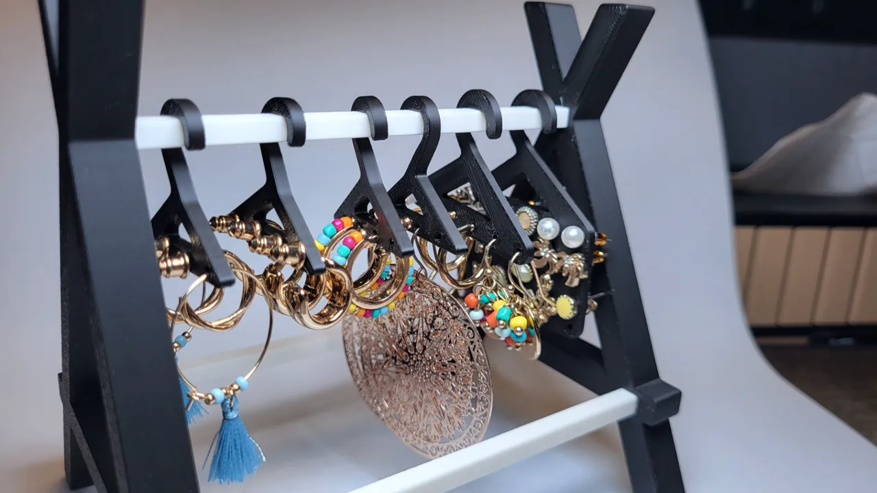 Jewelry Earring Stand + Hanger view 3