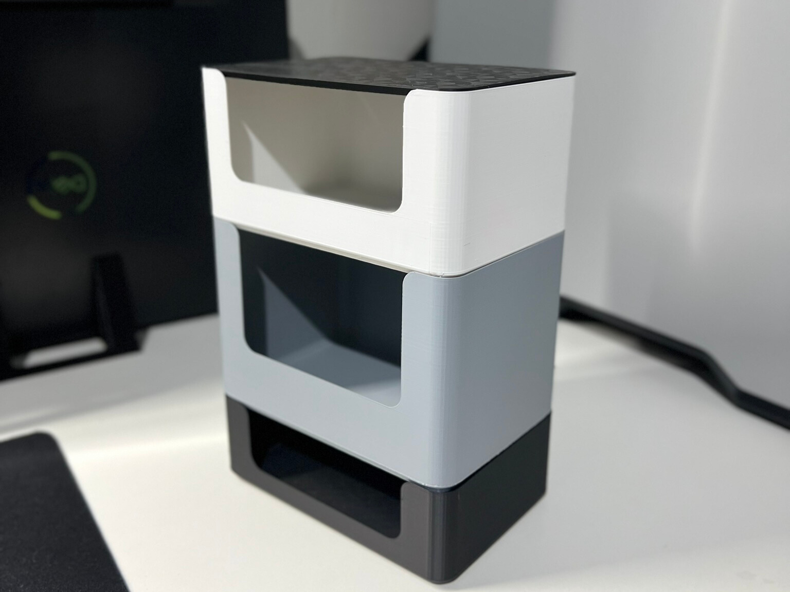 Miniatura 1 do modelo 3D Stackable Modular Organizer
