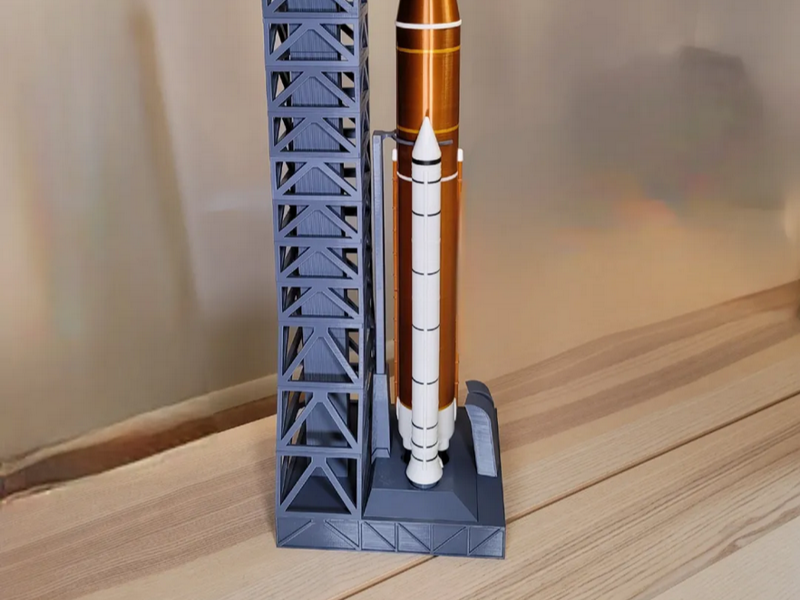 Artemis SLS Launch Pad/Tower Simple and Sturdy 