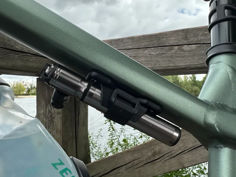 Bike pump holder 21mm