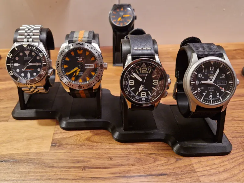 Watch Stand - Uhrenhalter - 3 Versionen