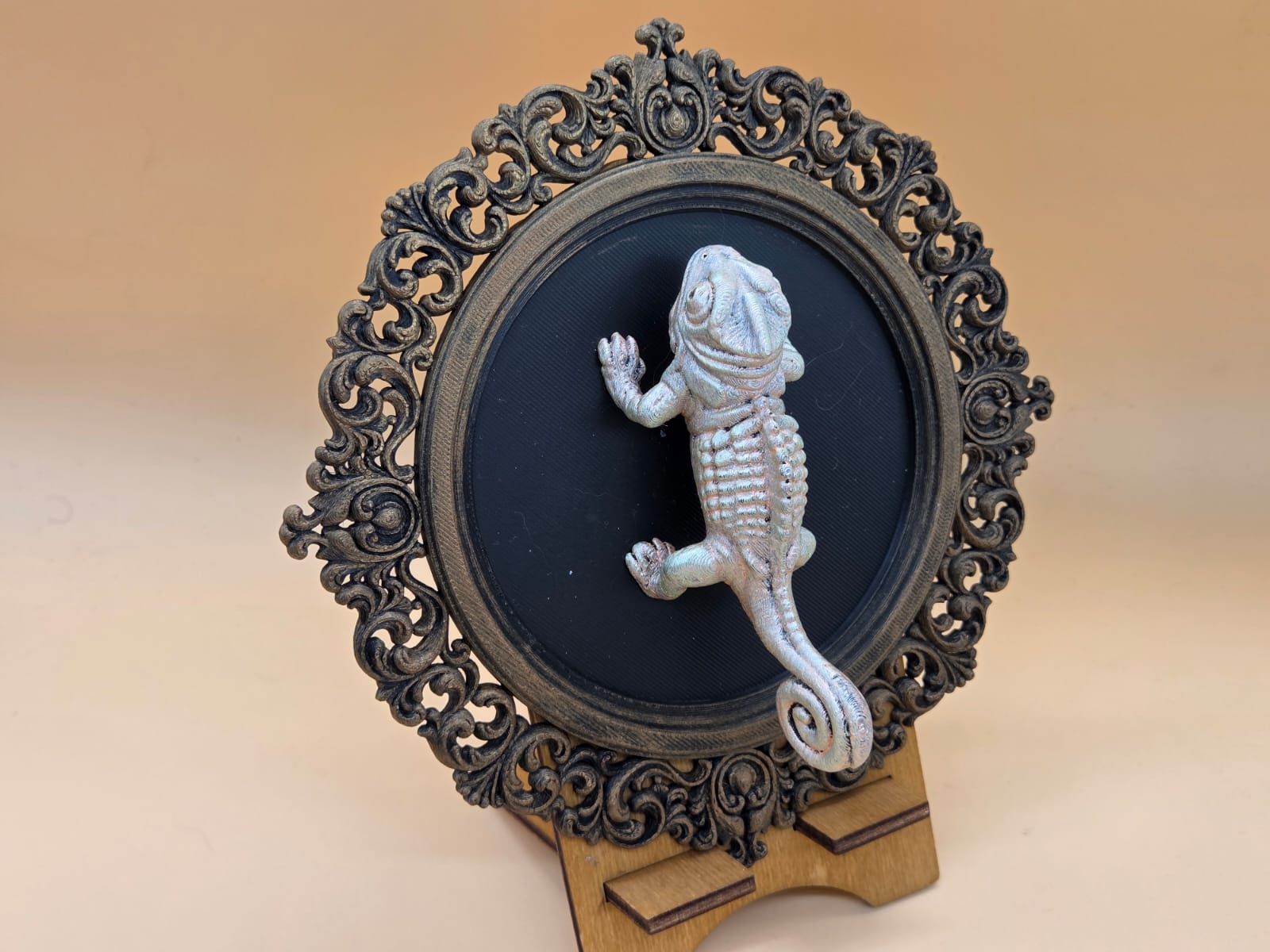 Bilderrahmen mit Chamäleon – Wand- oder Tischdeko