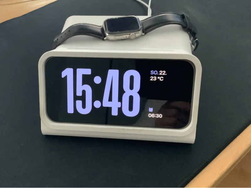 iPhone 16 Pro Case Standby Mode Dock + AppleWatch