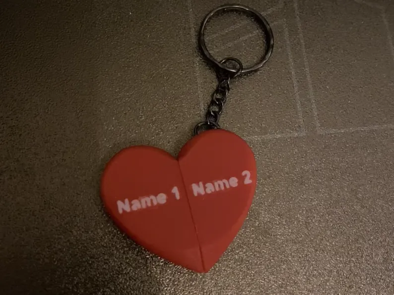 Magnetic Split Heart Keychain