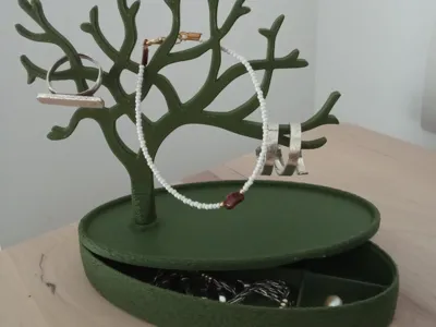 Tree jewelry stand/ organizer
