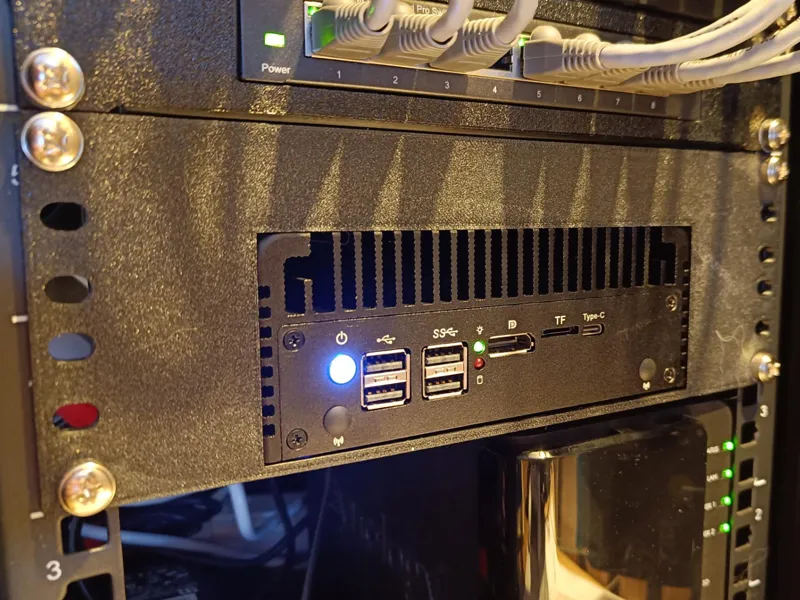 CWWK/Topton mini pc 10 inch 2U rackmount