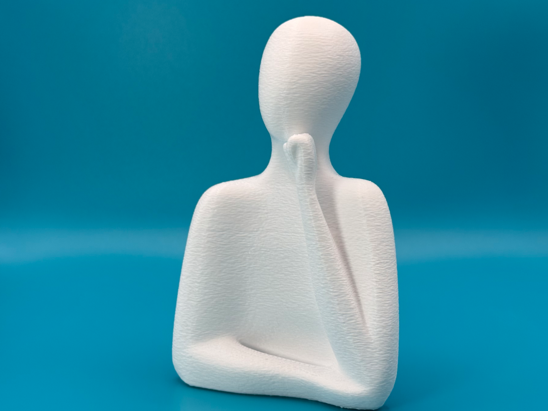 Minimalistische Skulptur – „Der Denker“