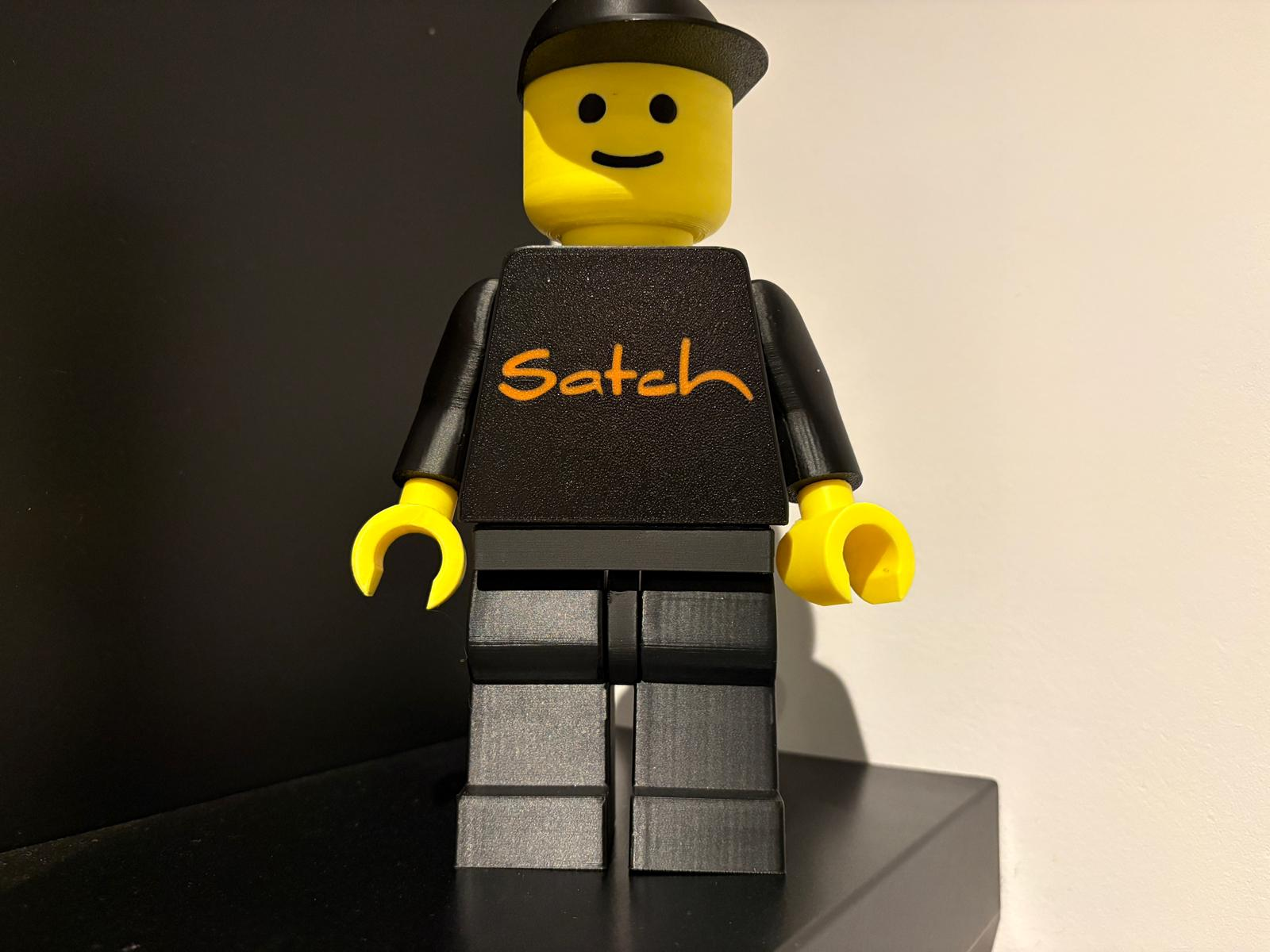 Brickman Satch 20cm Figur 500%