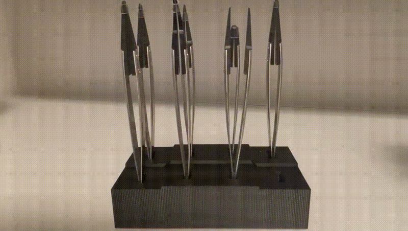 TweezerDock 8X
