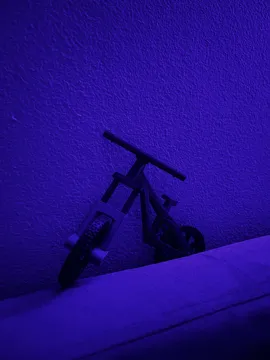Modelo para impresión 3D: Finger Dirt Jumper Bike — vista de referencia 4